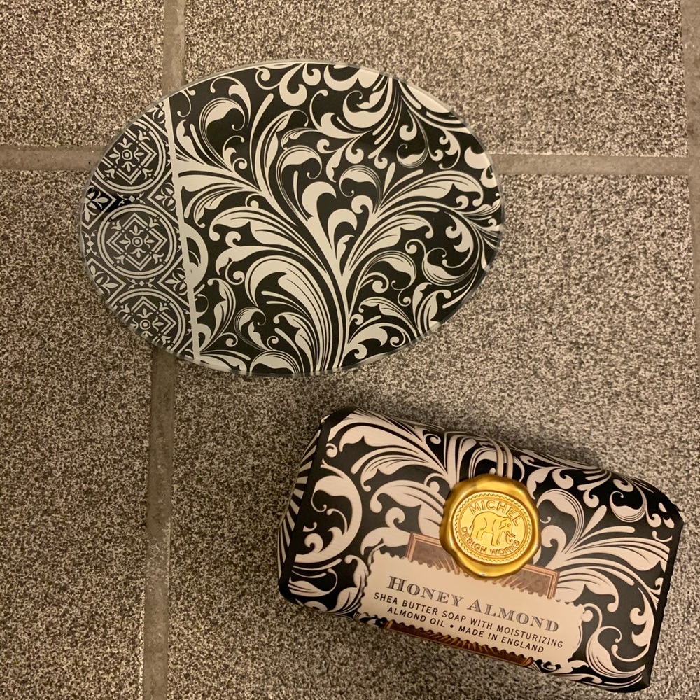 Michel Design Works Glass Soap Dish & Soap Bar NWT